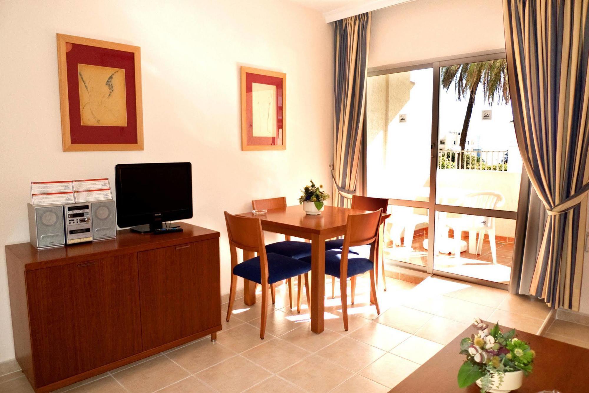 بينالماذينا Clc Benal Beach Aparthotel المظهر الخارجي الصورة